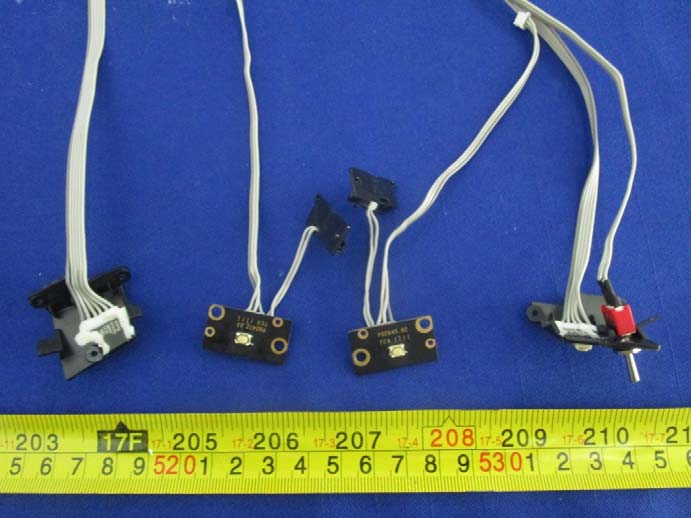 Indicator and toggle switch modules for user input and feedback.