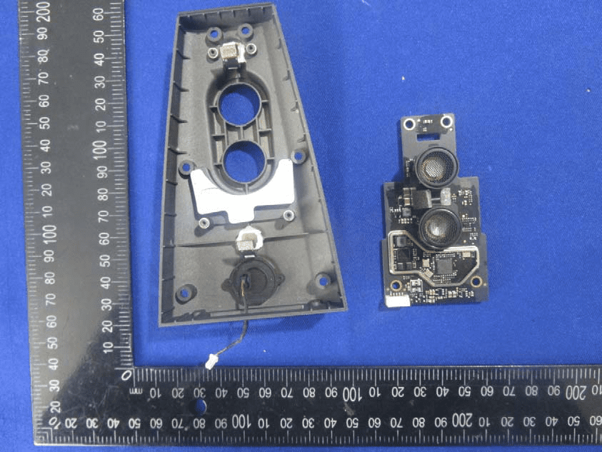 Stereo vision sensor module with dual lenses and high-speed data interface.