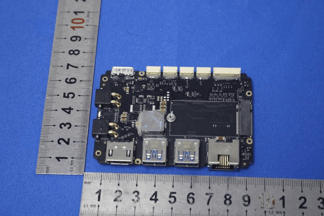 PCB with shielded processor, USB 3.0, HDMI, and Ethernet connectivity.