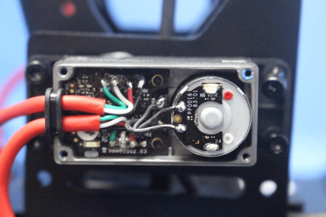 High-quality actuator module with integrated motor control and position feedback.