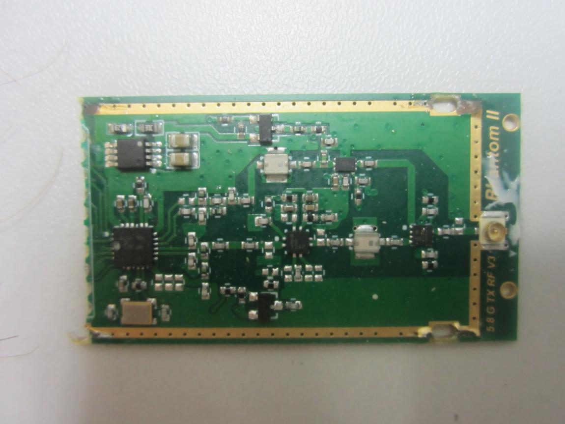 RF Communication Module with Trace Antenna and Crystal Oscillator.