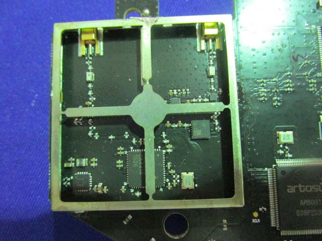 RF section with Artosyn SoC and robust EMI shielding.