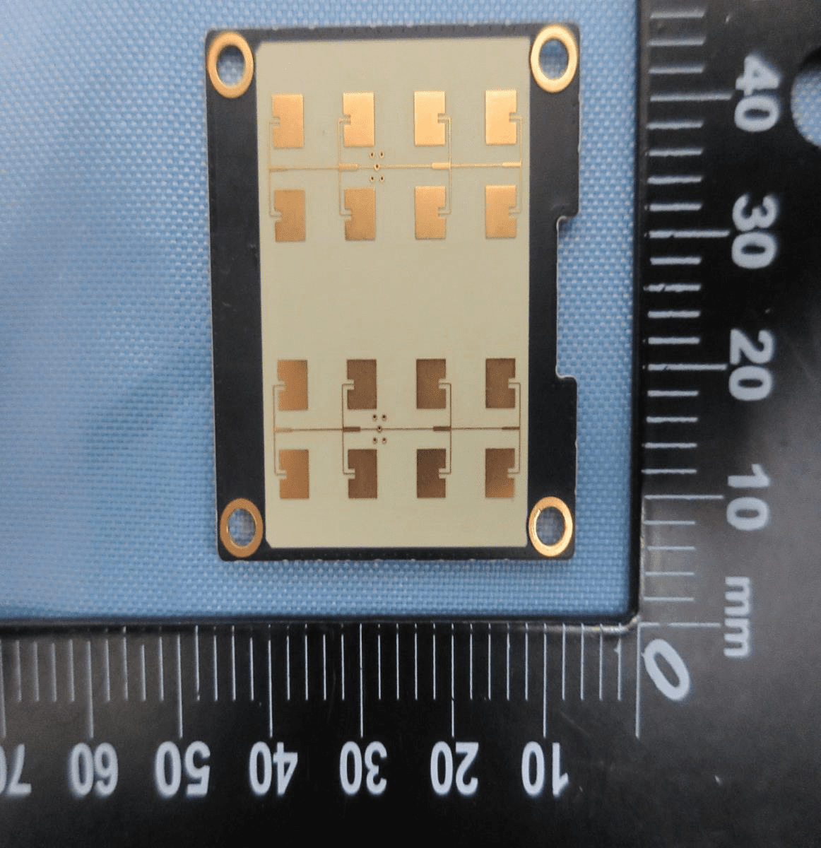 8-element microstrip antenna array for MIMO or directional RF links.